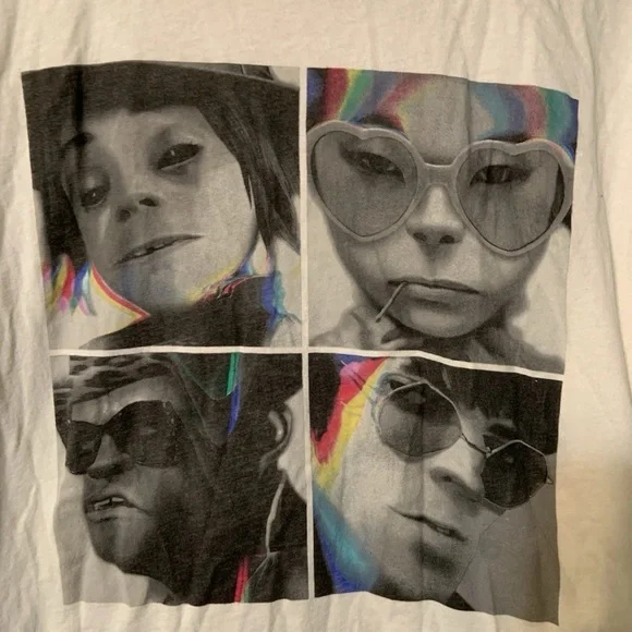 NWOT Vintage Gorillaz  3-D Band Graphic T-Shirt Adult  Size Large White - Picture 2 of 3